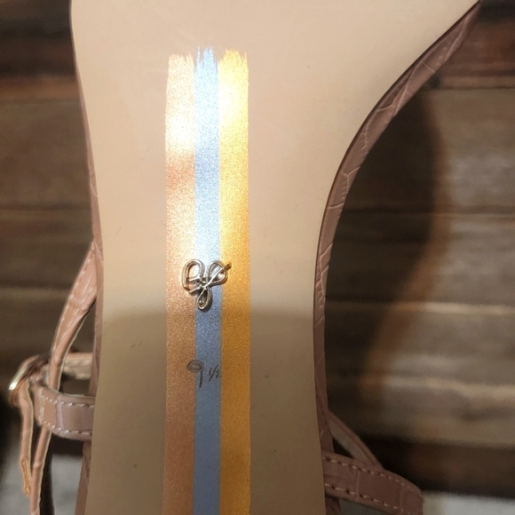 NEW SAM EDELMAN DARA STRAPPY HEELED SANDAL - Picture 9 of 12